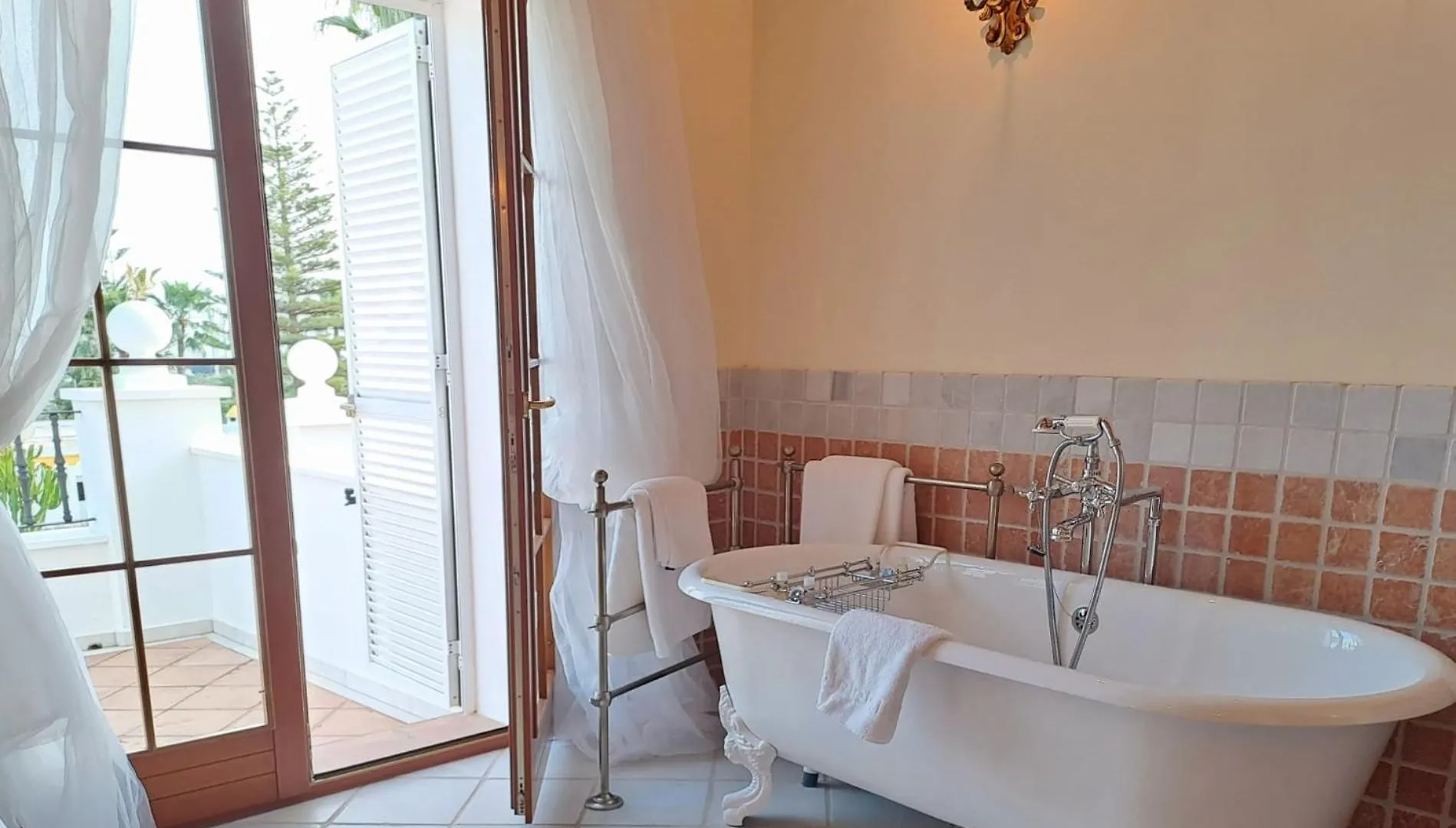 Noctua Villa Luxury Paraiso Estepona 001