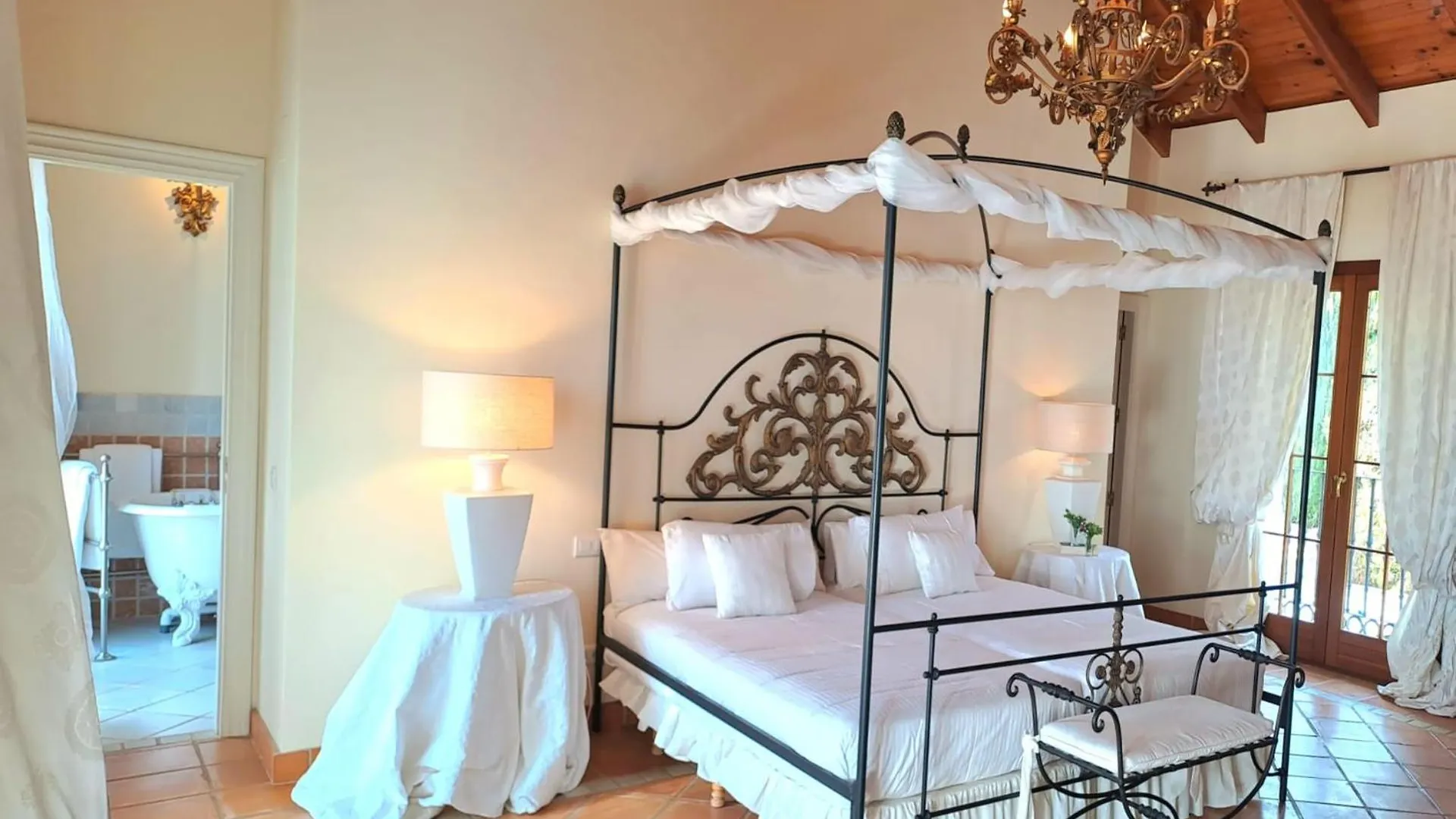 Noctua Villa Luxury Paraiso Estepona 001 Spanien