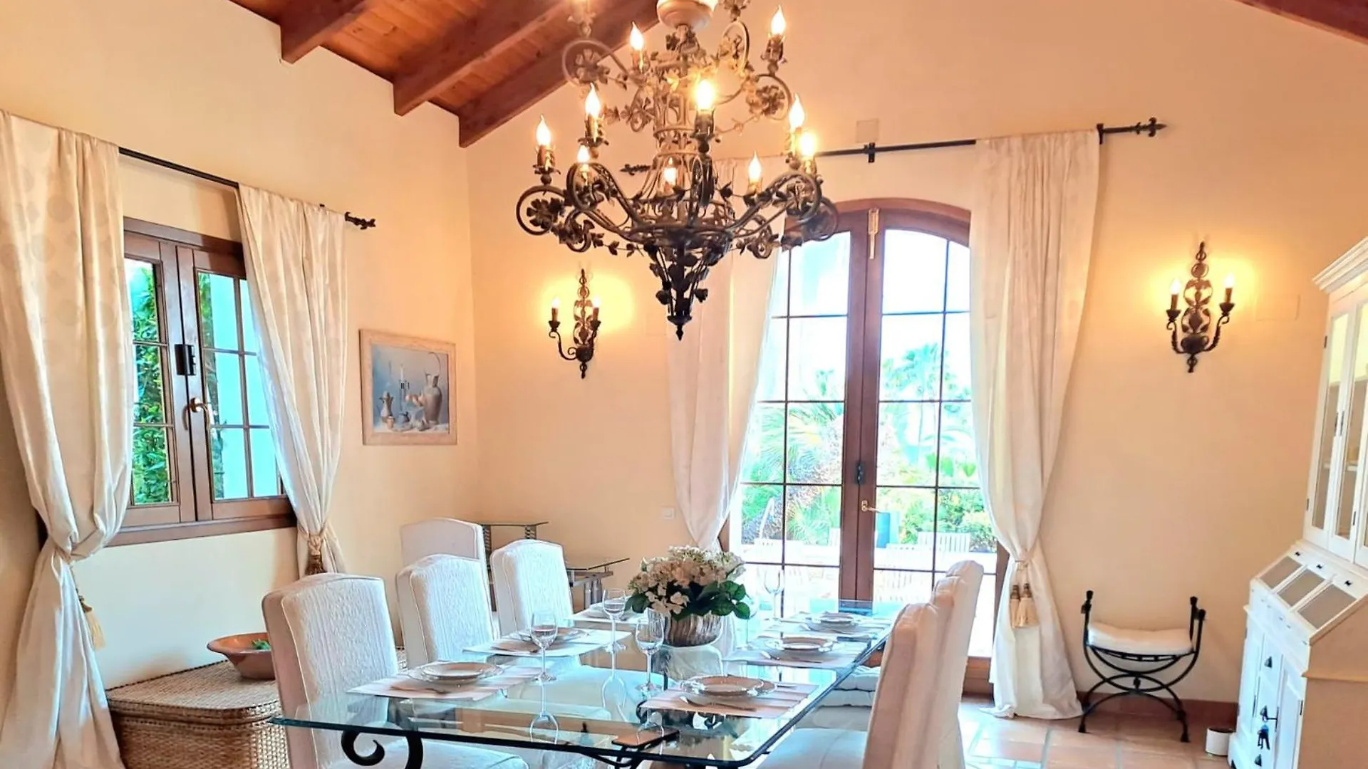 Noctua Villa Luxury Paraiso Estepona 001